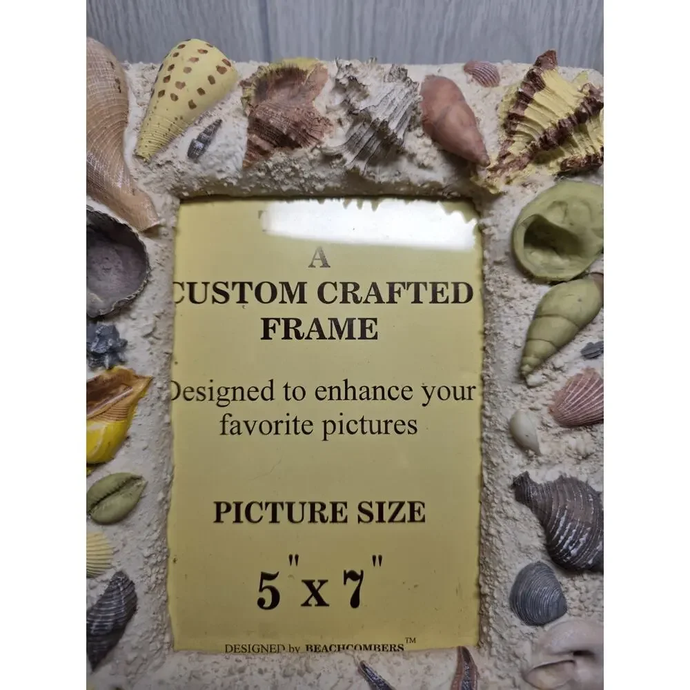 Vtg Seashell Photo Picture Frame 5x7 Beach House Seashore Nautical Beachcombers